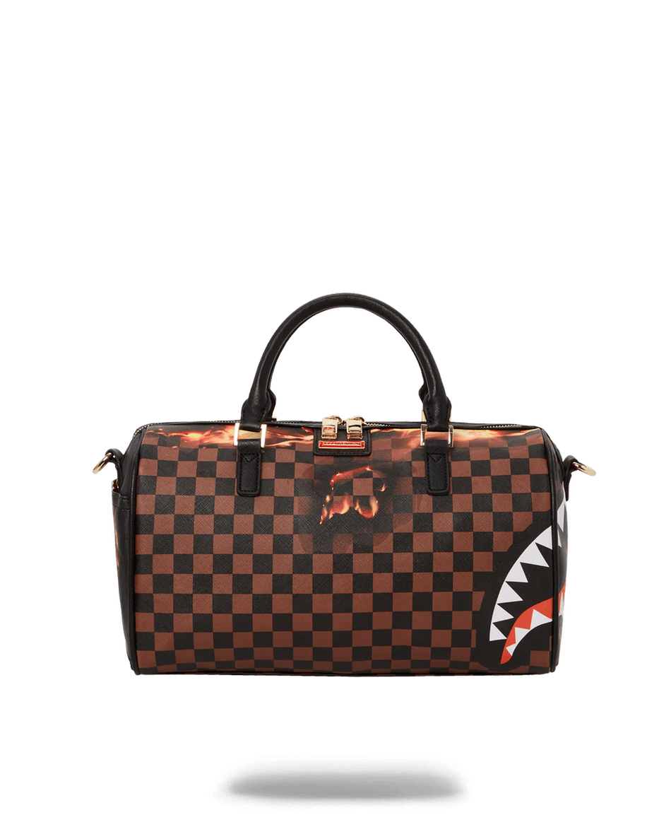 سبراي غراوند شاركس في باريس حقيبة دفل صغيرة لا تتوقف 99000