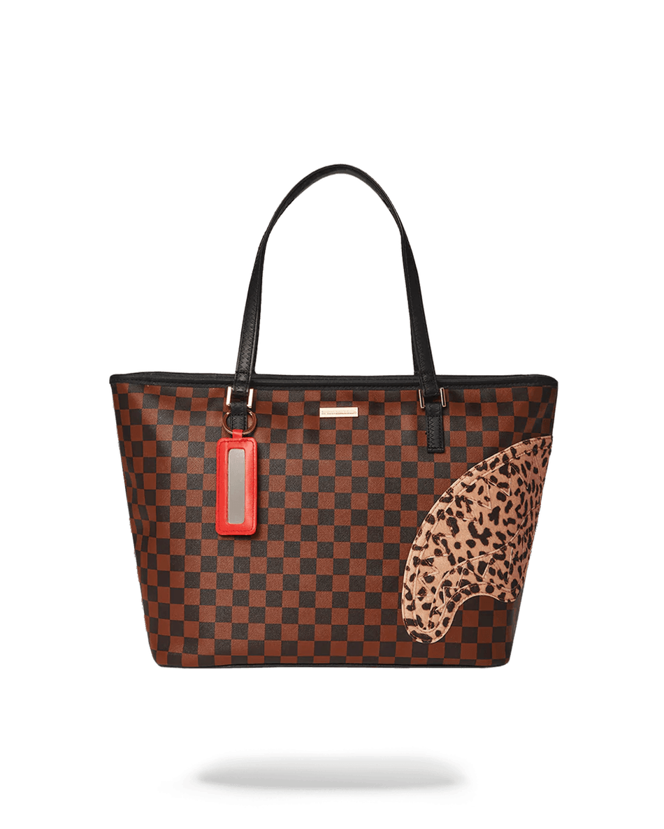 اسپری‌گراند A.i.3 کیف میراث 99000